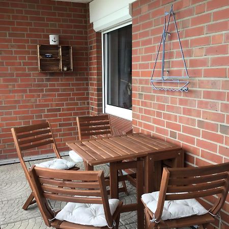 Liebevoll Eingerichtete Ferienwohnung Luettje Koje Dornum Exteriör bild